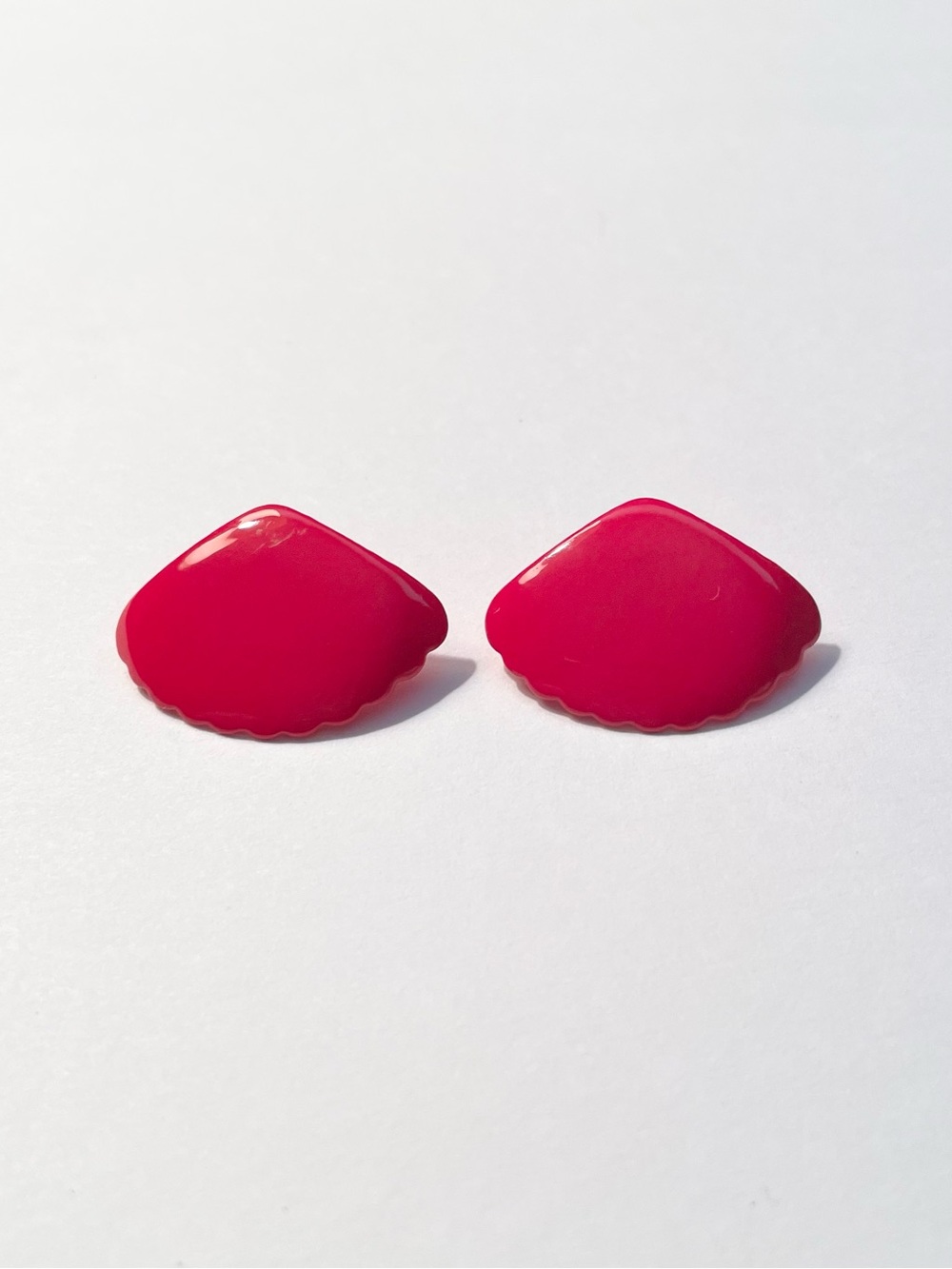Vintage Bright Red Enamel Shell Earrings